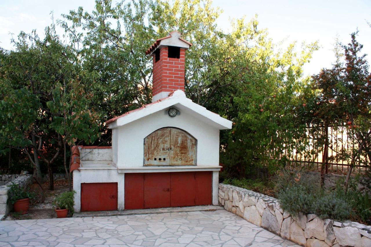 Apartments By The Sea Rastici, Ciovo - 2104 Trogir Extérieur photo