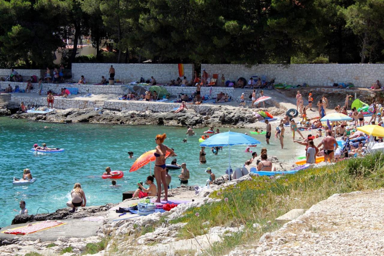 Apartments By The Sea Rastici, Ciovo - 2104 Trogir Extérieur photo